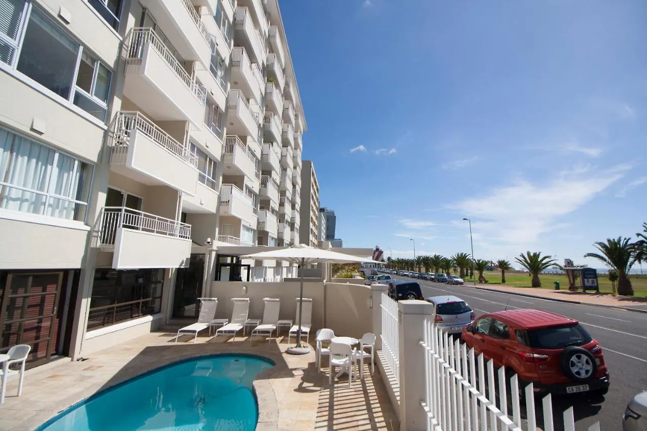 Mouille Point 2 Bedroom Cape Town 0*,  South Africa